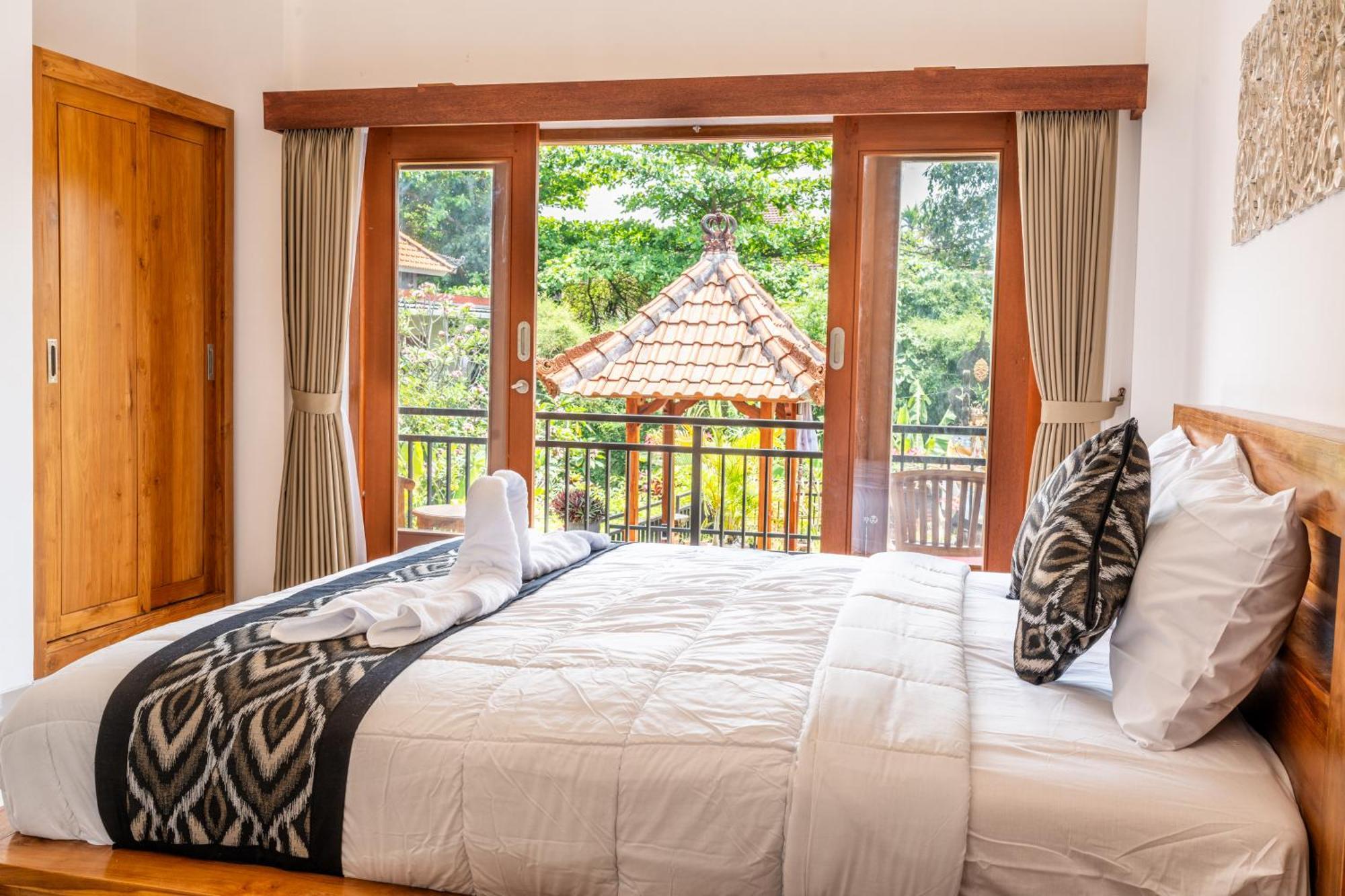 Ubud Ayu Bagian luar foto